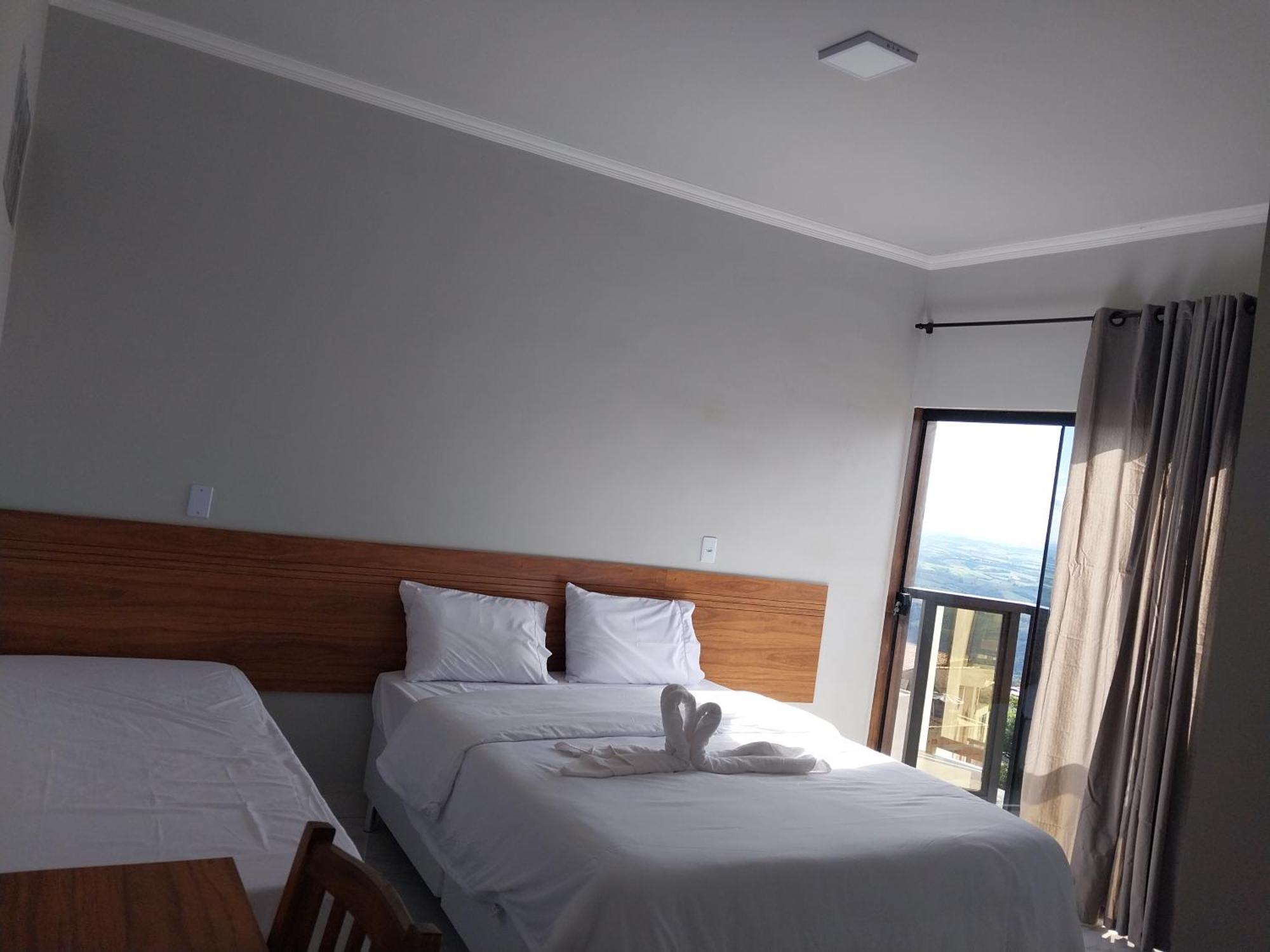 Aparthotel Hotel-pousada Quartzo Rosa *